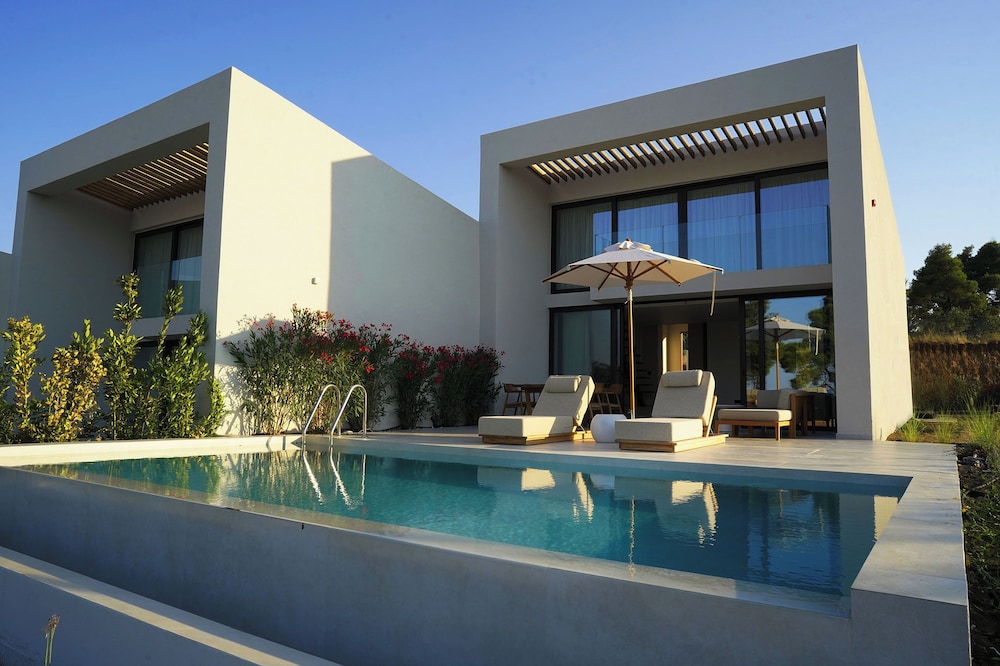 Maisonette Sea View with Private Pool