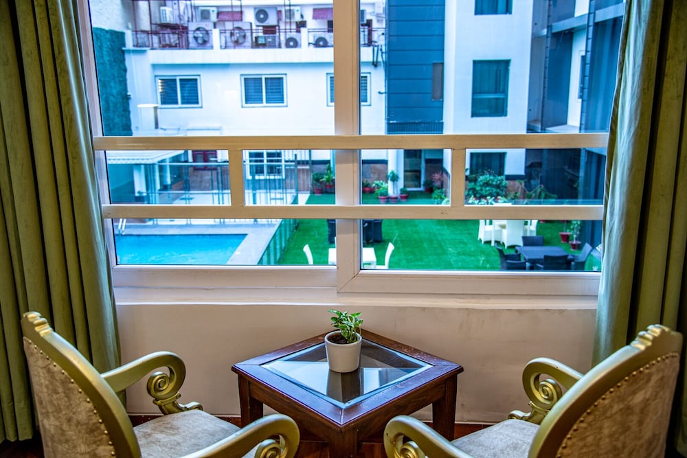 Pool View Executive AC Room - Photo 2