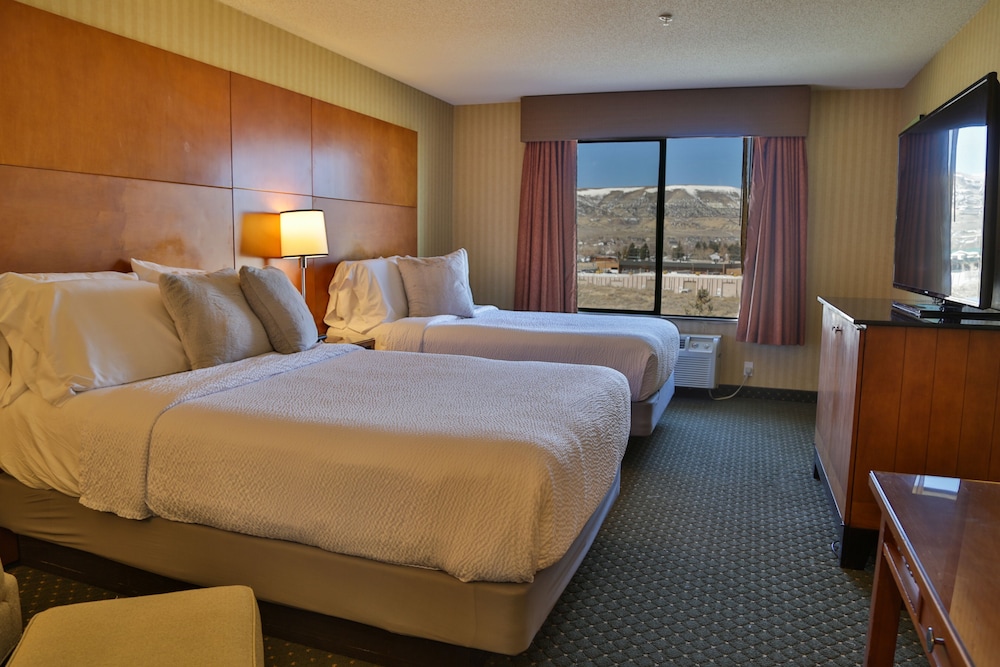 Presidential Room, 2 Double Beds, Non Smoking, Valley View photo 1
