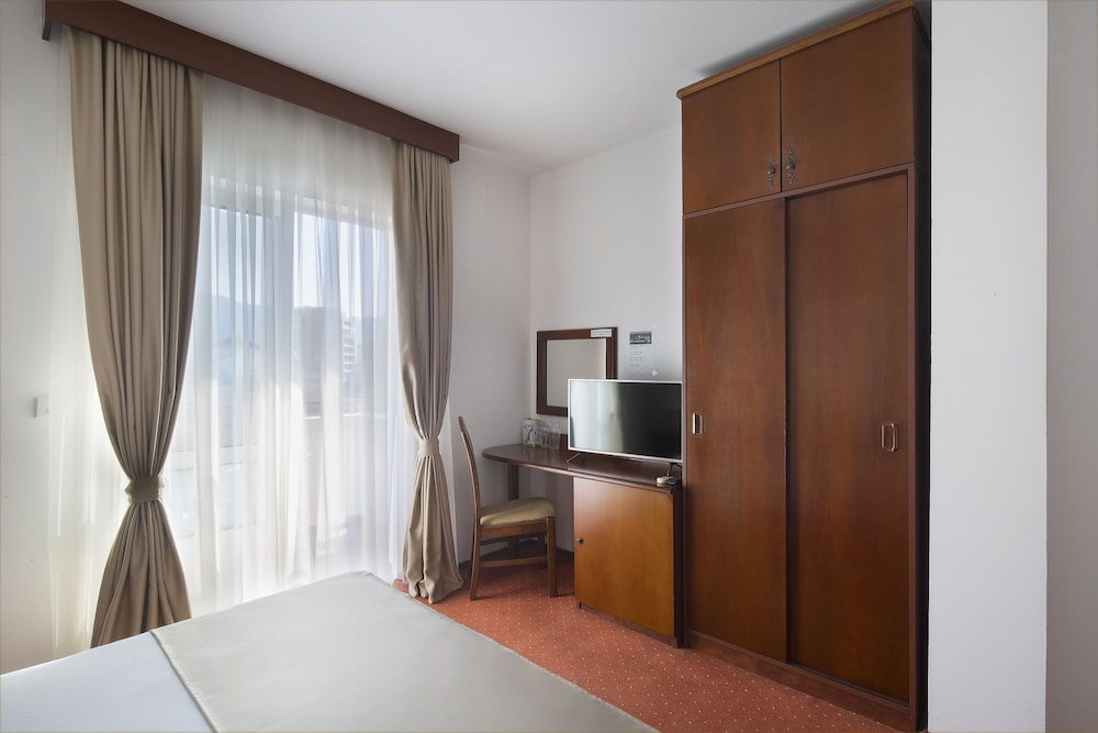 Comfort Double Room - Photo 1