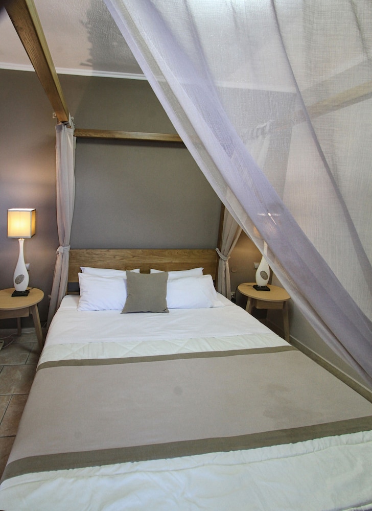 Executive Studio Suite, 1 Bedroom, Beach View, Executive Level photo 3