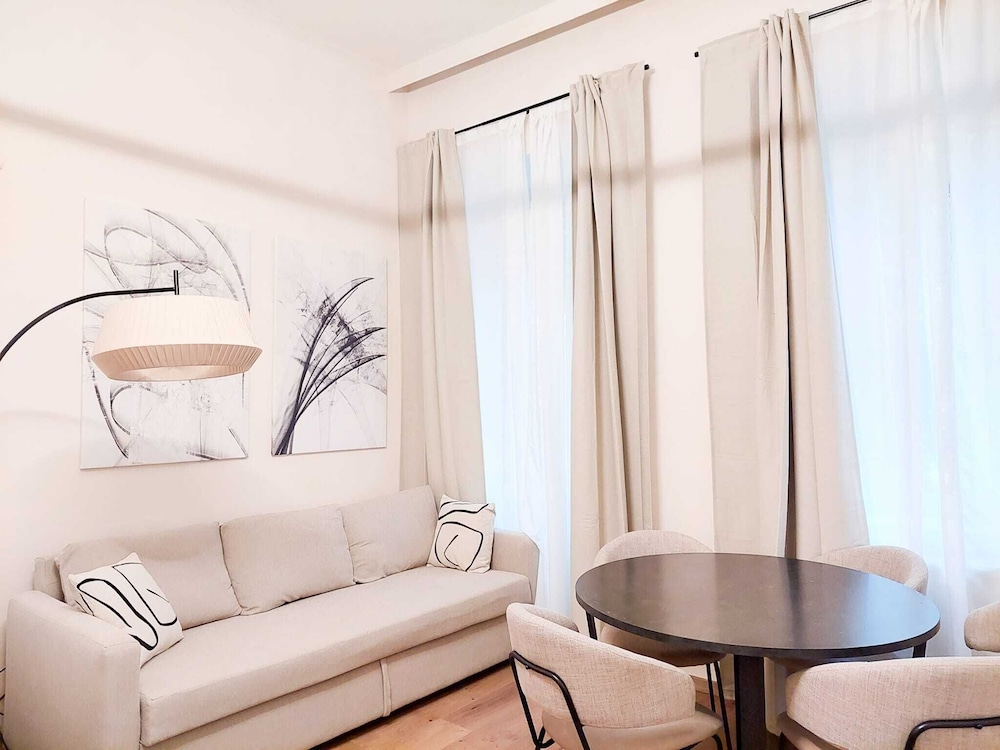 Apartment (2)