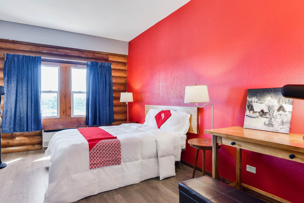 Executive King Bed Room - Photo 4