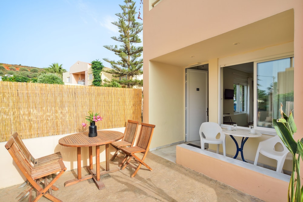 Junior Maisonette (2 Floor apartment)