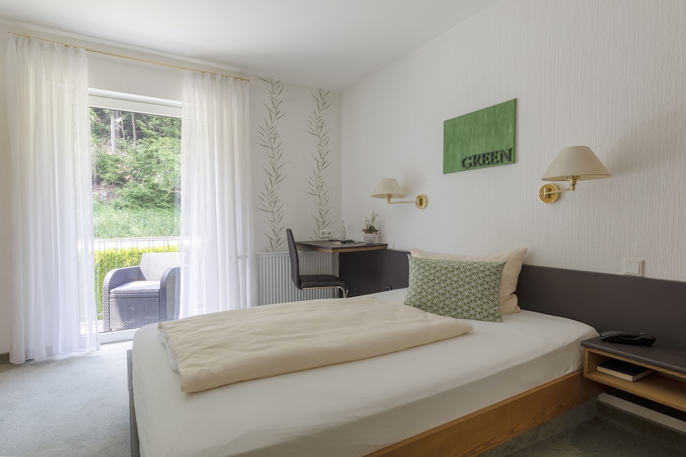 Twin Room, 1 Double Bed photo 2