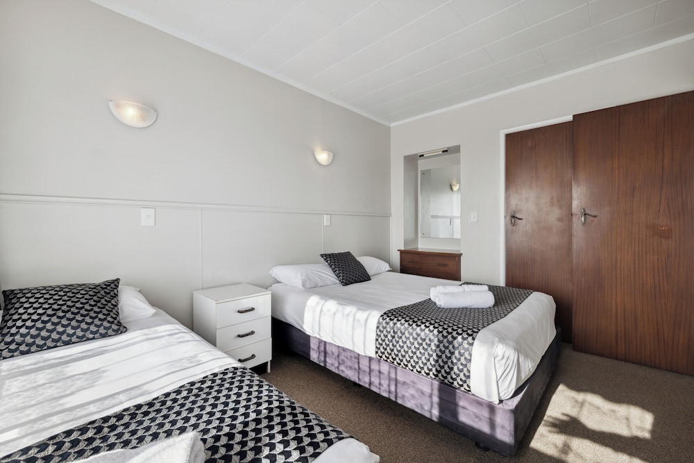 Family Double or Twin Room photo 1