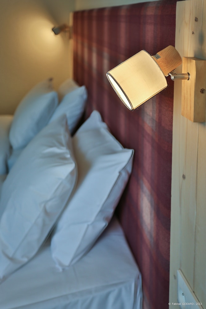 Double Room with Balcony - Photo 14