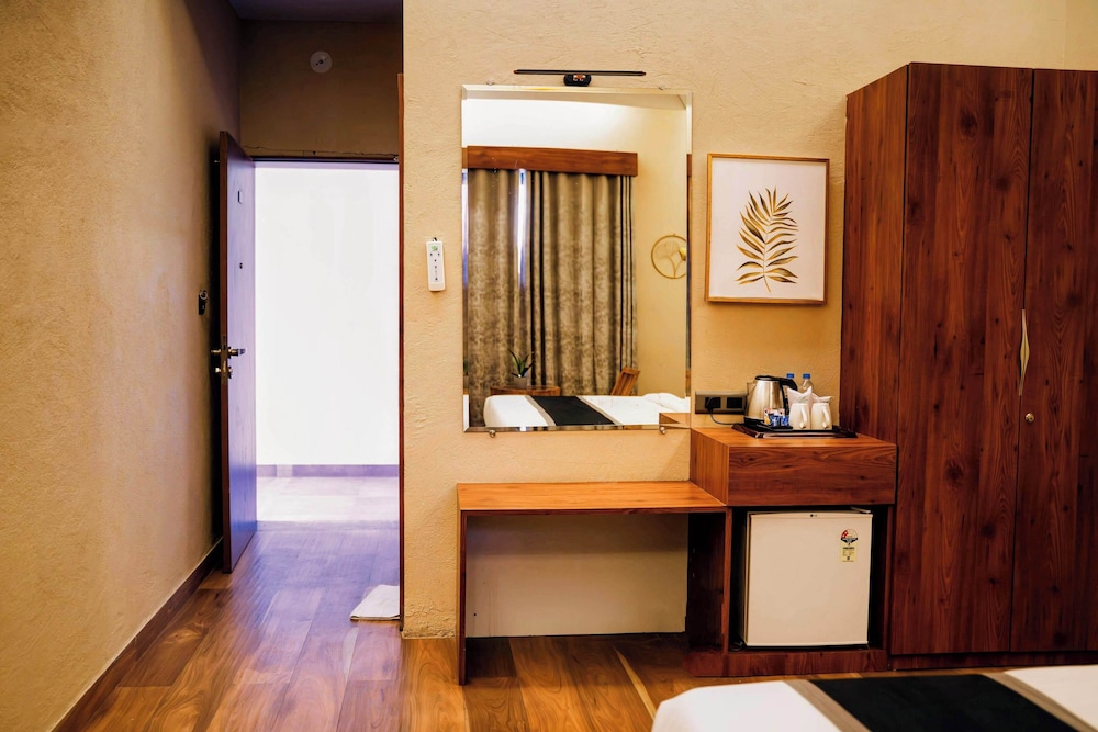Premium Room - Photo 23