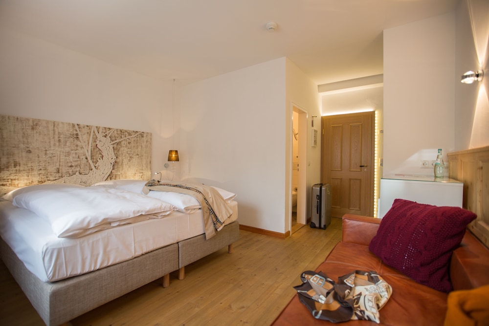 Standard Double Room photo 3