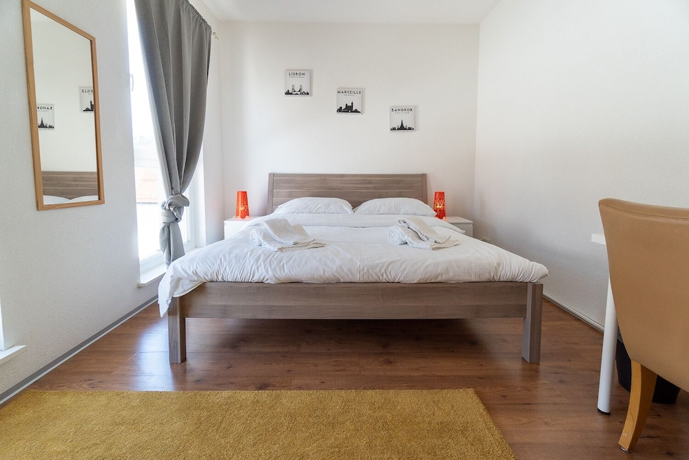 Deluxe Apartment, 2 Bedrooms, Non Smoking, City View photo 2