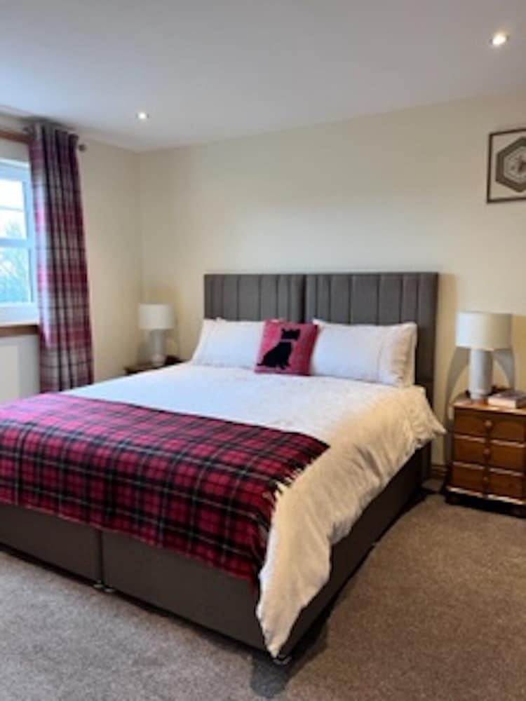 Red Squirrel Lodge photo 2