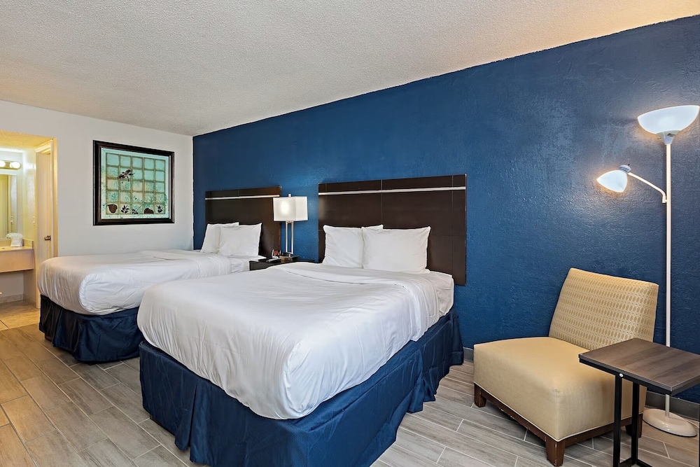 Standard Room, 2 Queen Beds