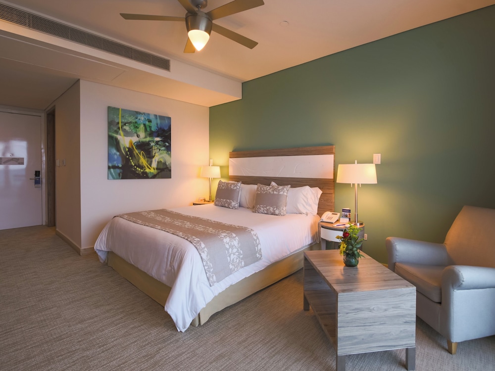 Superior Room, 1 Queen Bed, Sea View - Photo 2