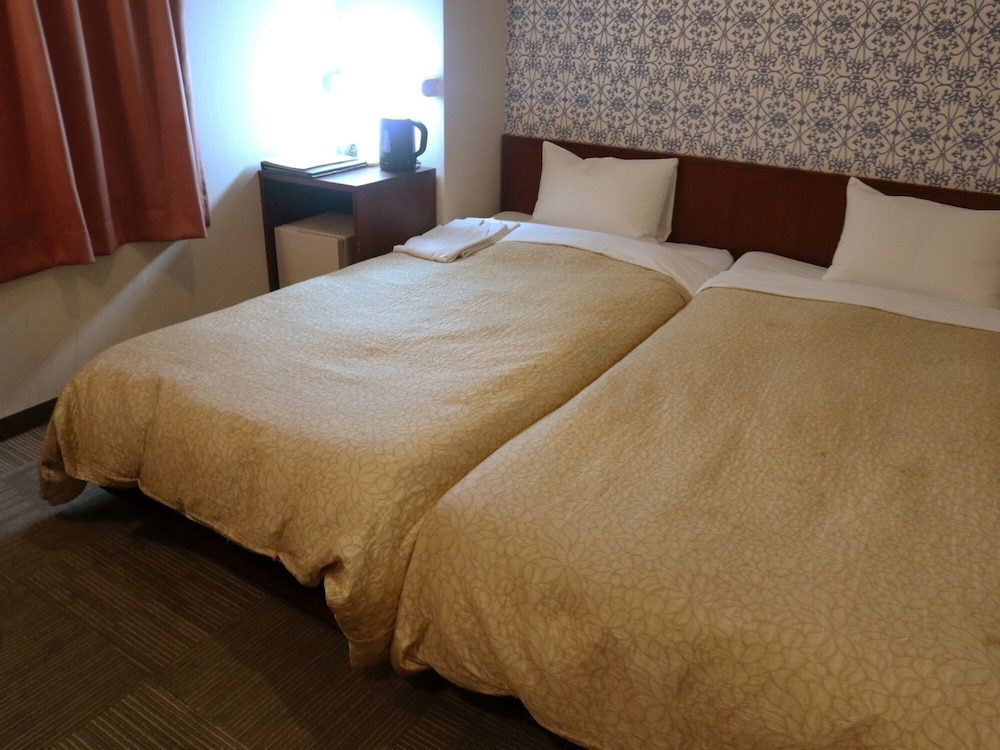 Twin Room, 2 Twin Beds, Smoking photo 2
