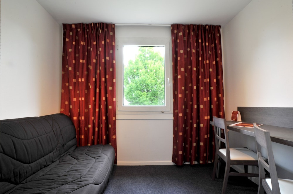 Standard Double Room - Photo 2