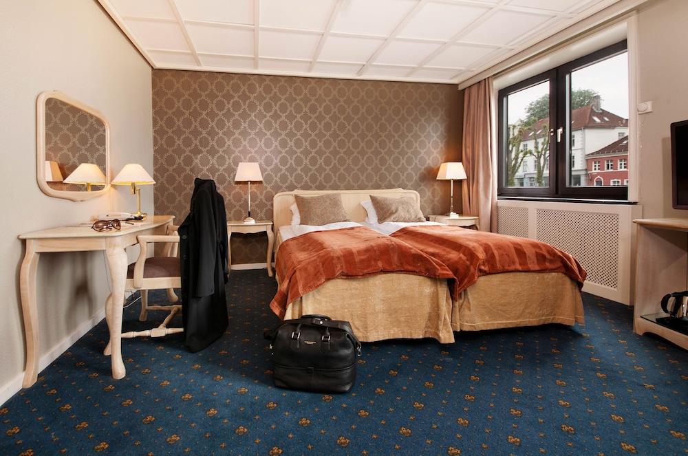 Superior Room, Multiple Beds photo 2
