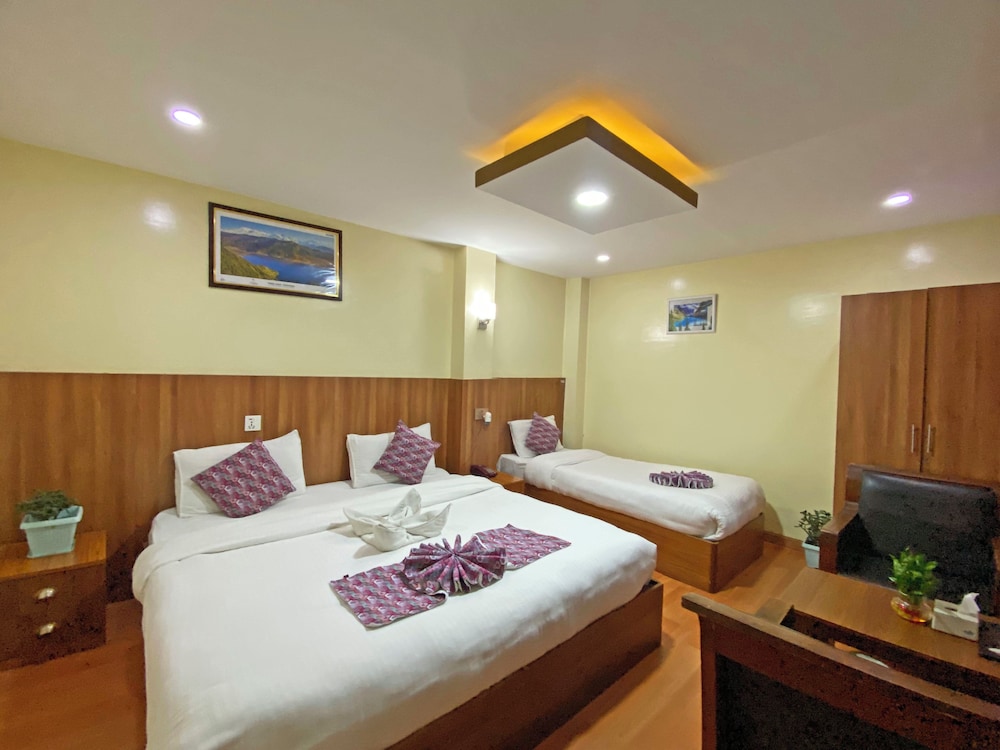 Deluxe Double or Twin Room, City View