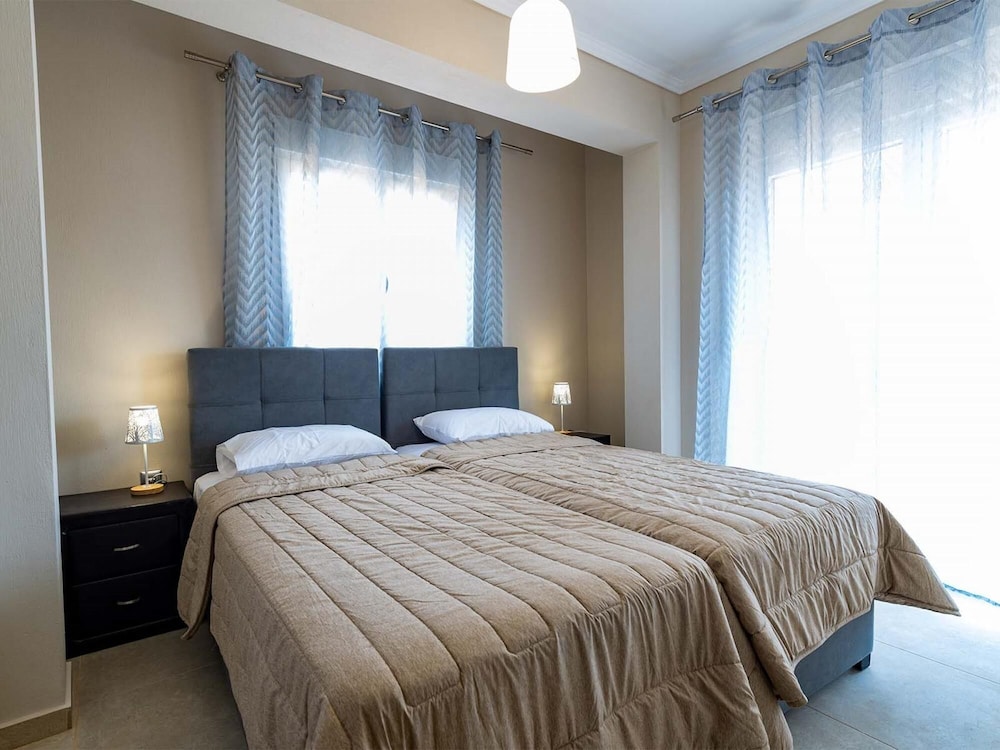 Apartment photo 1