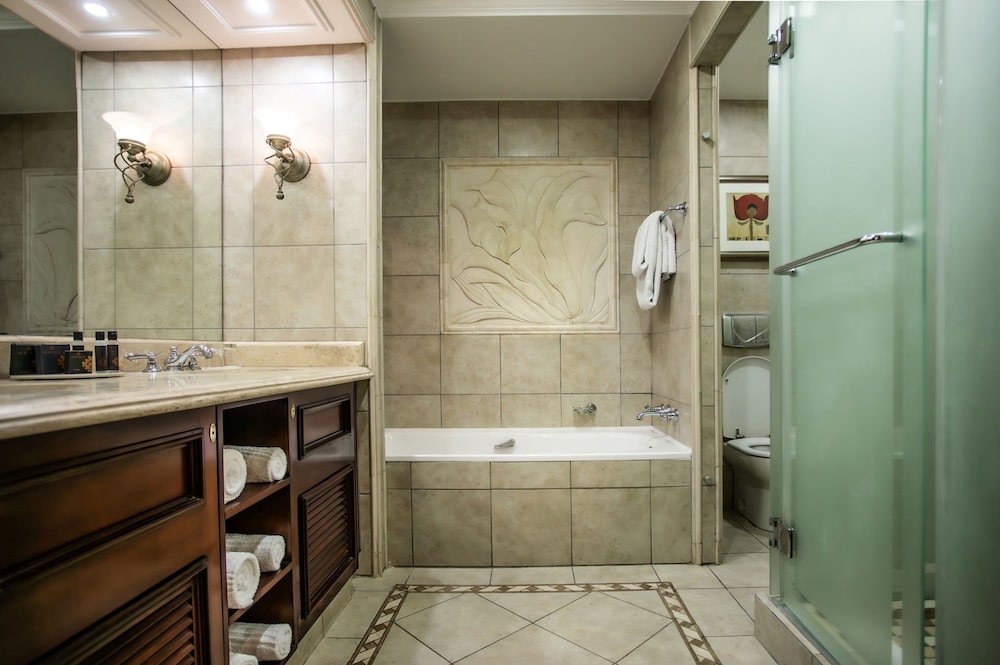 Superior Luxury Room photo 2