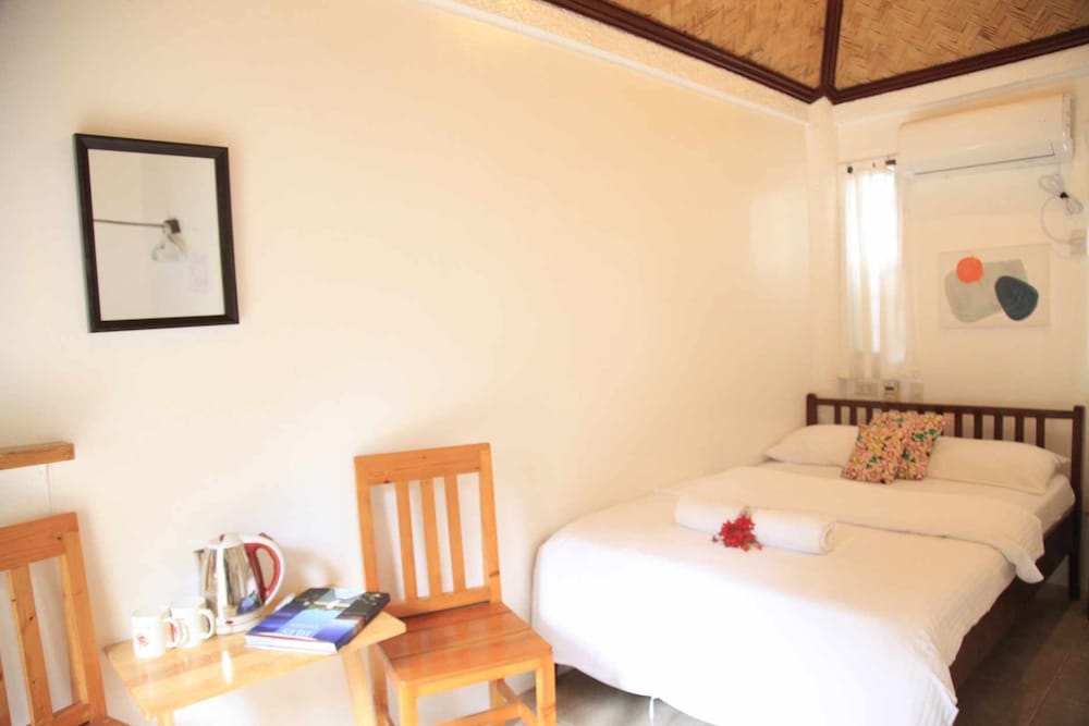 Standard Room photo 2
