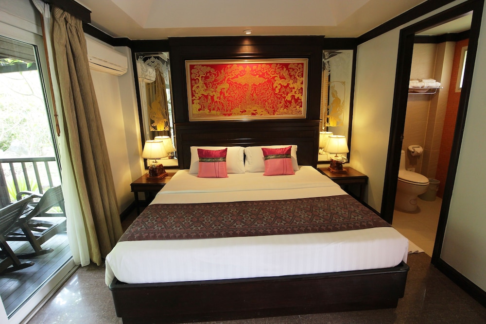 Villa photo 2