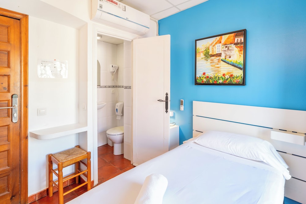 City Single Room