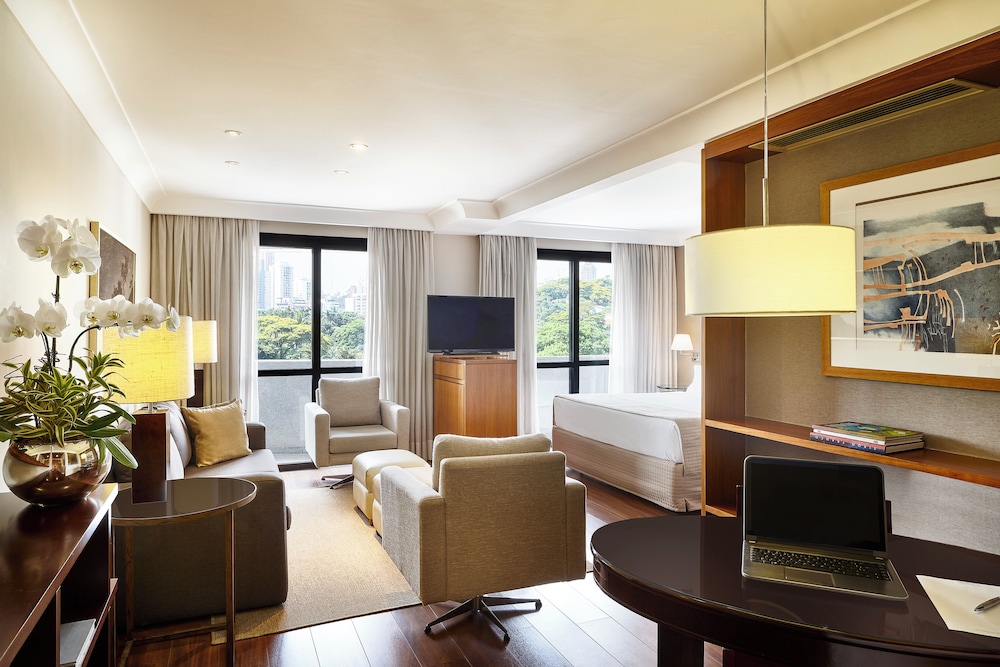 Superior Suite - Photo 5