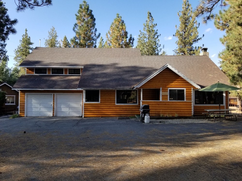 Luxury Cabin photo 3