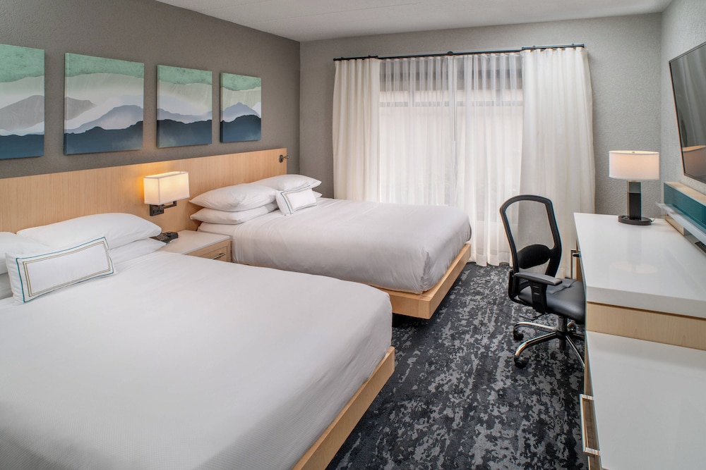 Executive Suite, Multiple Beds