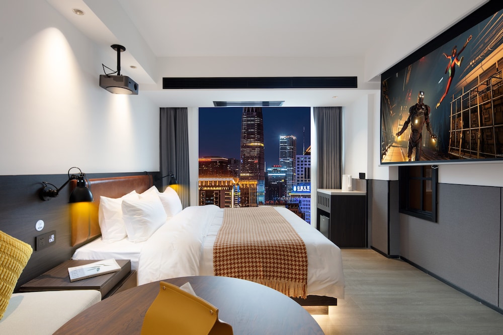 Superior Double Room, City View photo 1