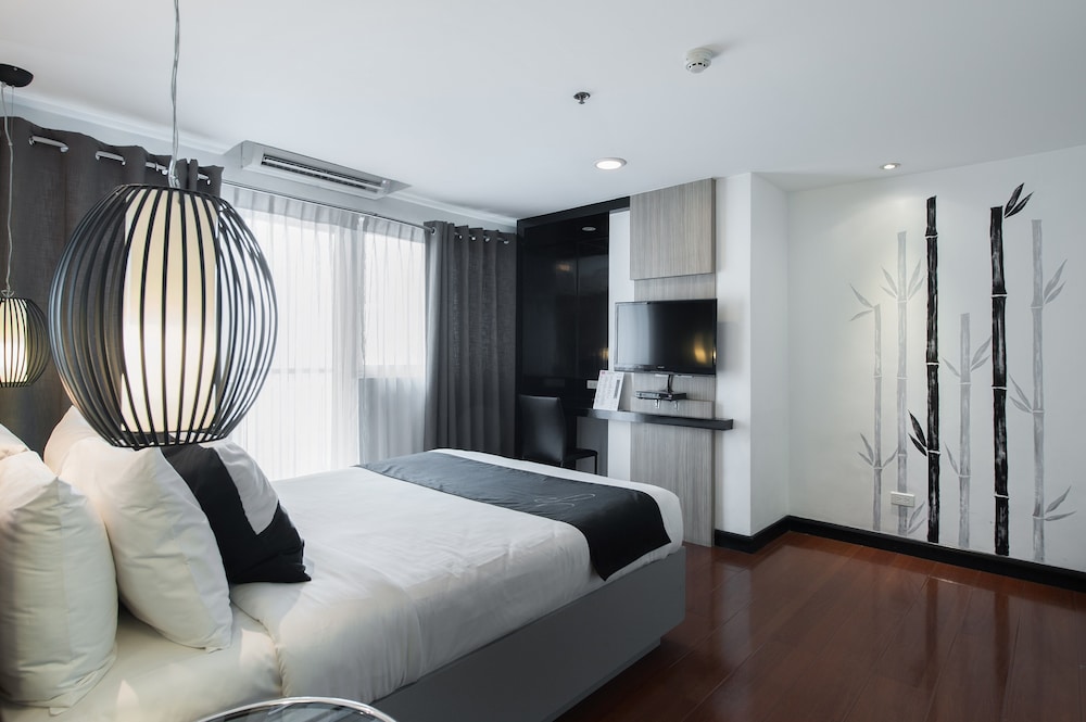 One Bedroom Premier photo 3