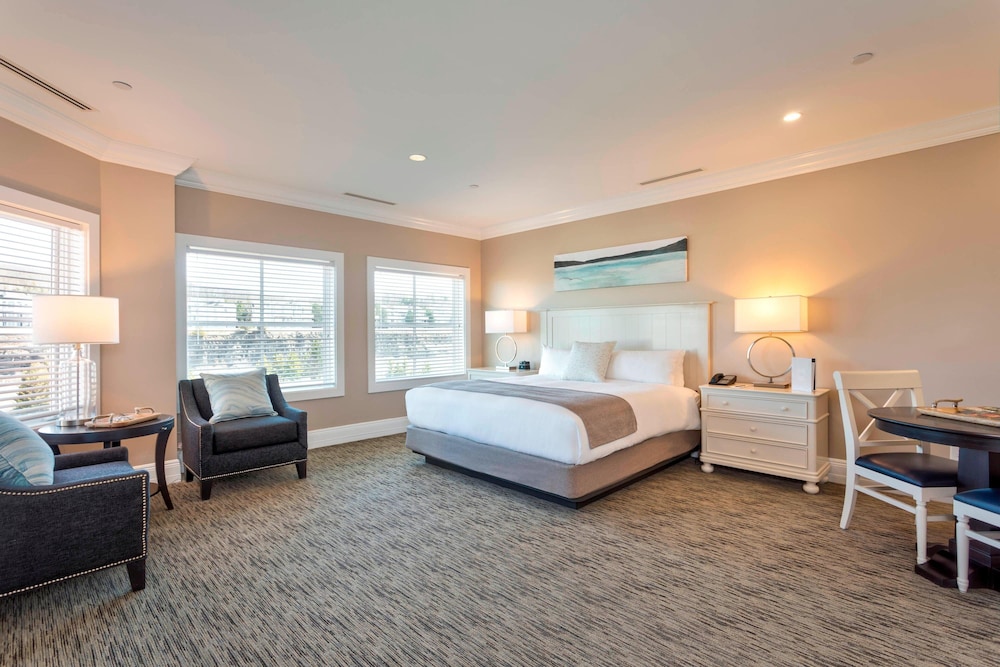 Junior Suite, 1 King Bed, Balcony, View