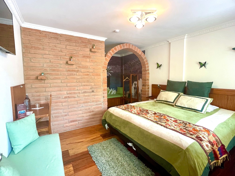 Standard Double Room photo 2