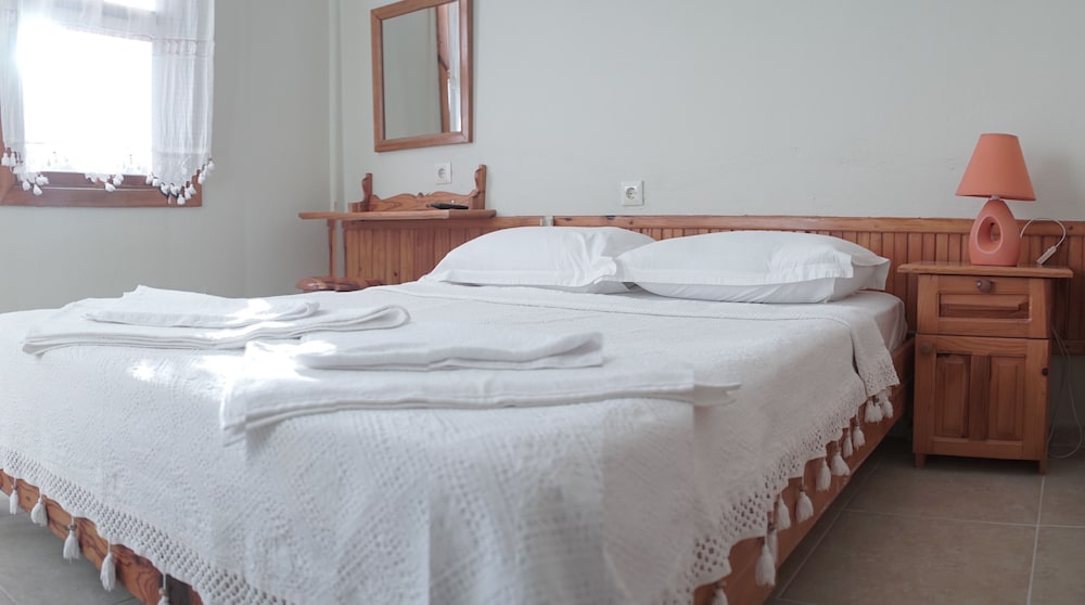 Standard Double or Twin Room, Garden View photo 1
