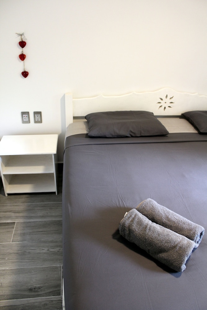 Family Apartment, 2 Bedrooms, Garden Area