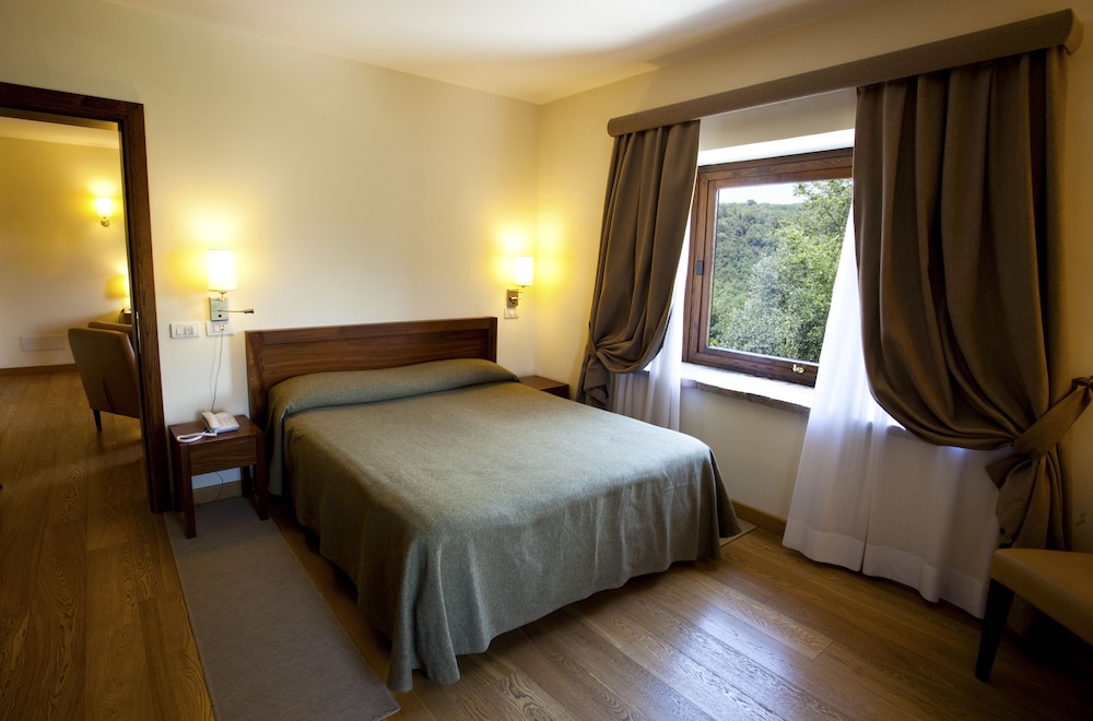 Suite photo 1