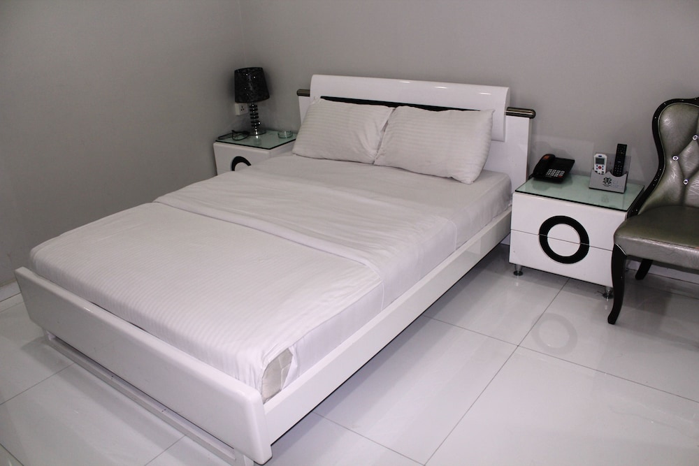 Inter Connected Room photo 2