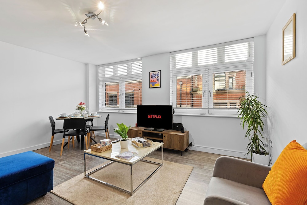 Super Stylish 2bed 2bath Apartment in Nottingham City - Free Parking, Zdjęcie 13
