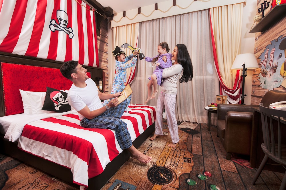 Premium Themed Room - Pirate photo 2