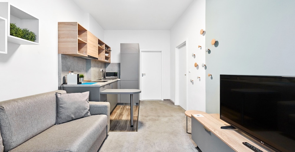 Junior Apartment