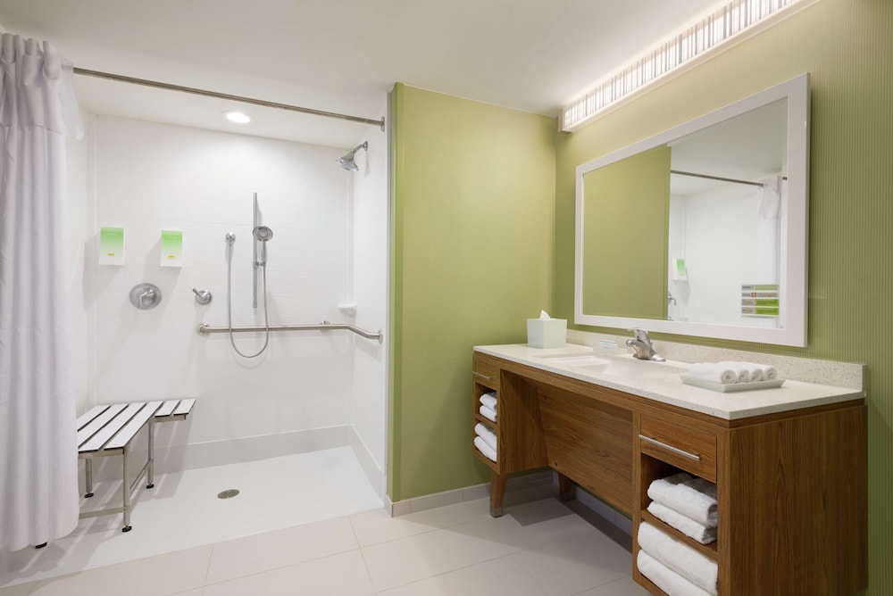 Studio Suite, 1 King Bed, Non Smoking