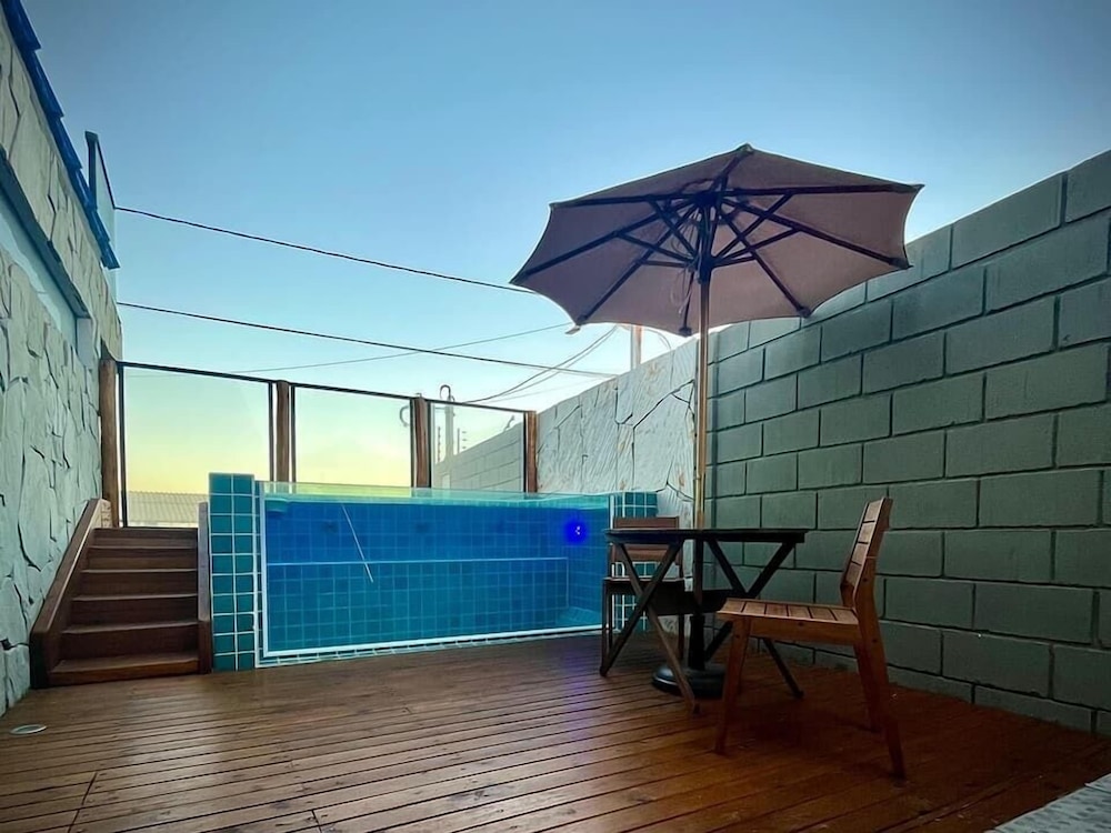 Premium Cabin, Private Pool, Sea View photo 2
