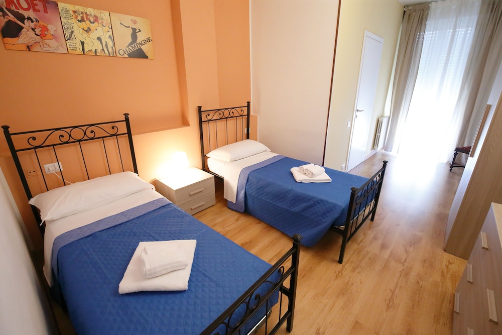 Twin Room photo 1