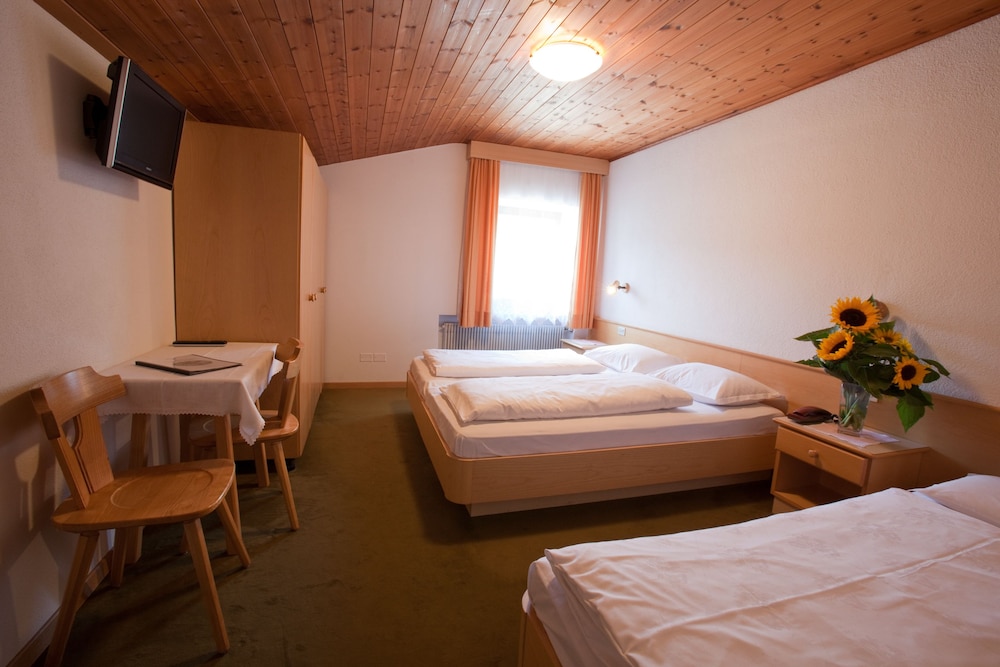 Triple Room photo 1
