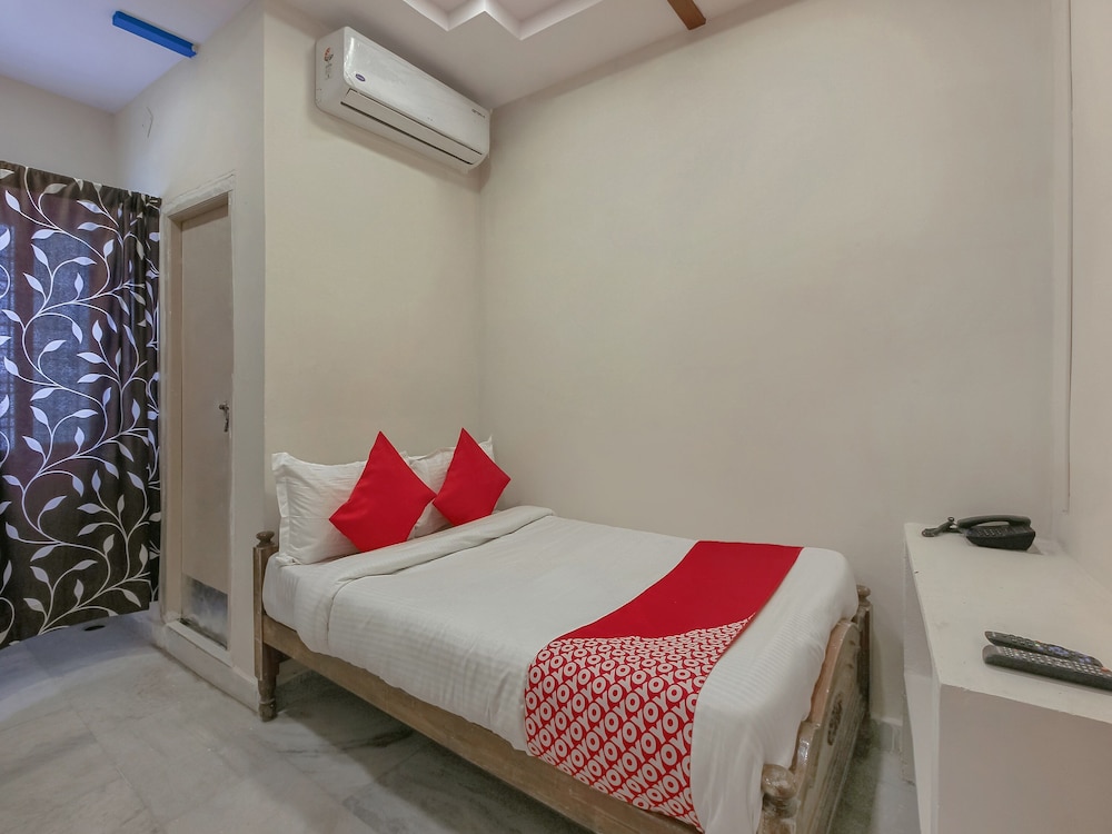 Basic Double Room