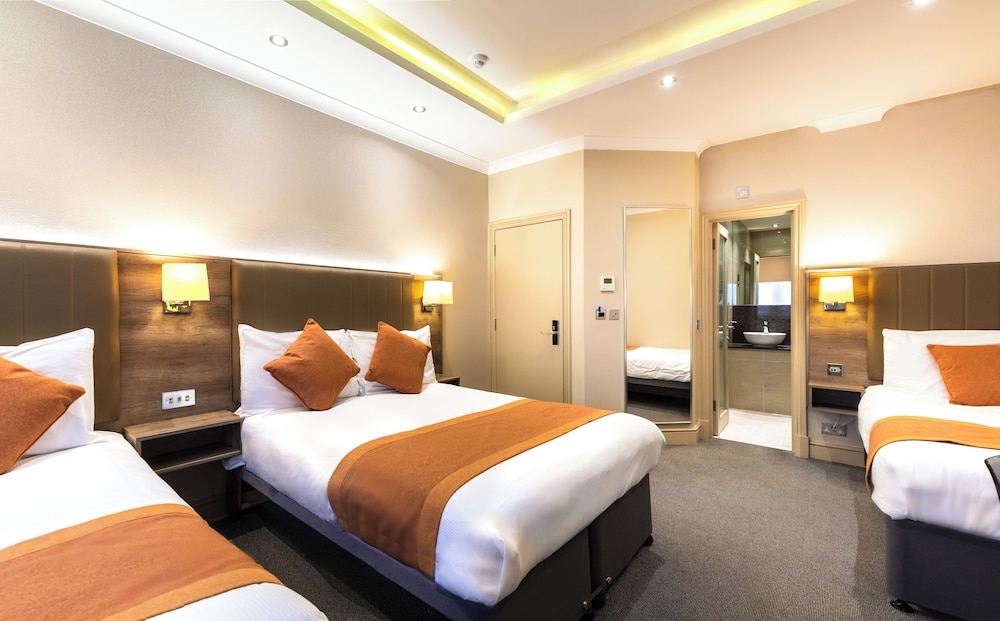 Standard Quadruple Room photo 2