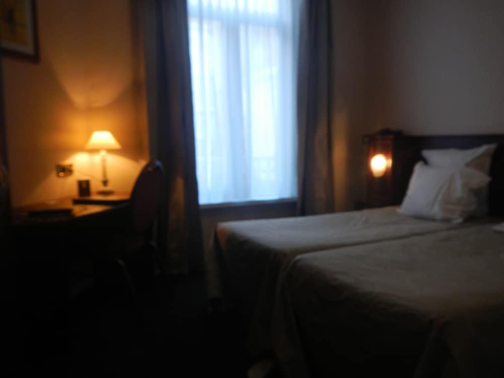 Twin Room, City View photo 3