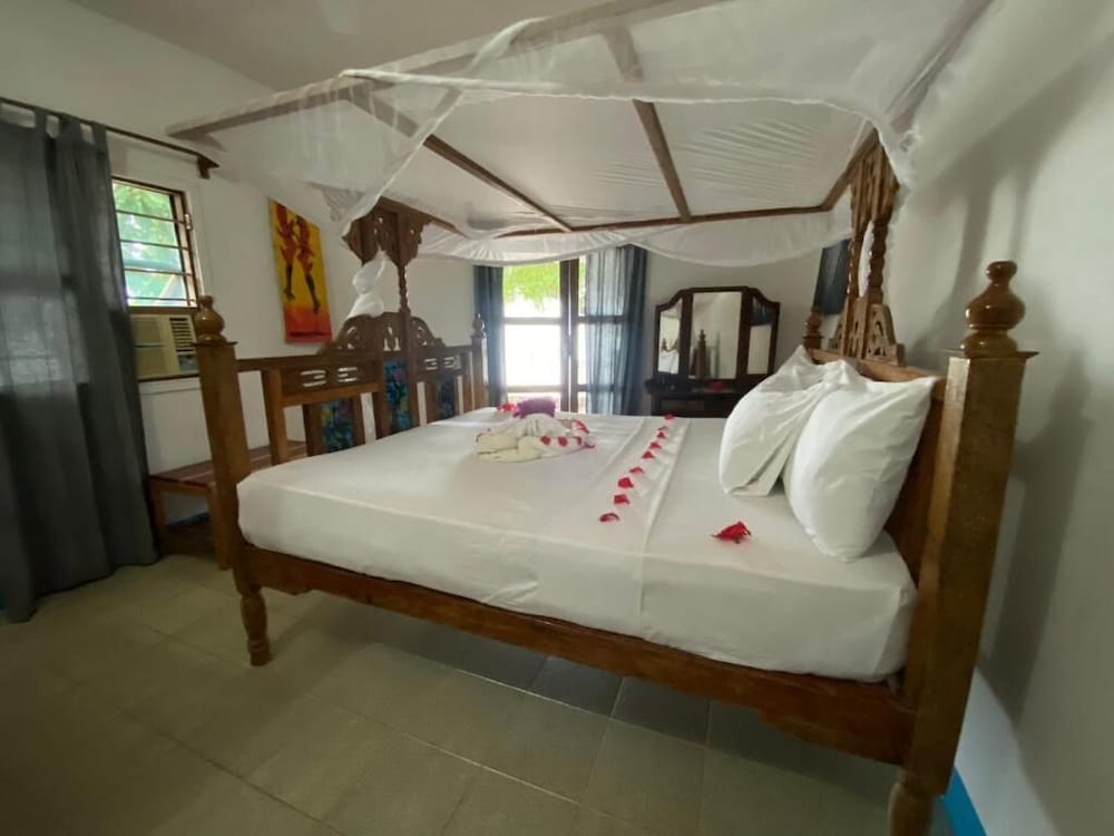 Deluxe Double or Twin Room photo 1