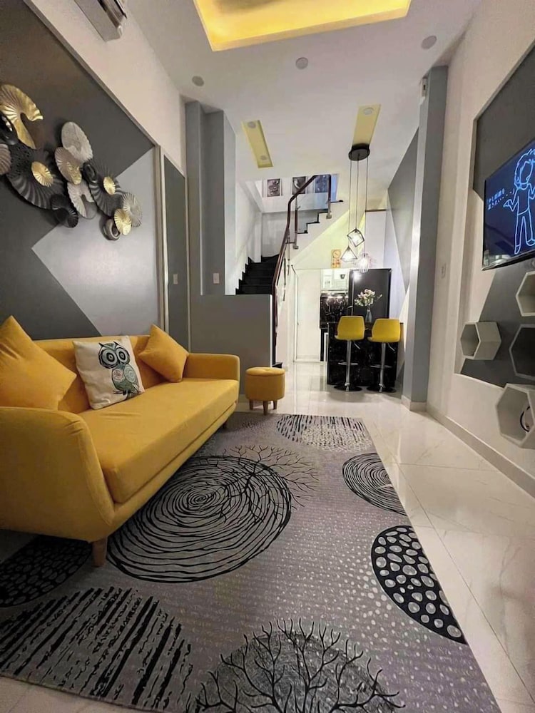 Family Apartment, 3 Bedrooms, Balcony, City View photo 1