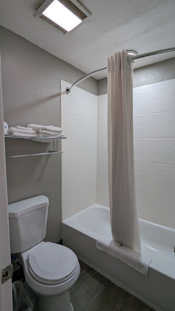 Deluxe Room, 2 Double Beds, Non Smoking photo 3
